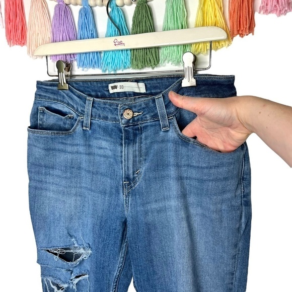 Levi’s High Waisted Medium Wash Blue Ripped Distressed Skinny Jeans Size 30 - Picture 4 of 14